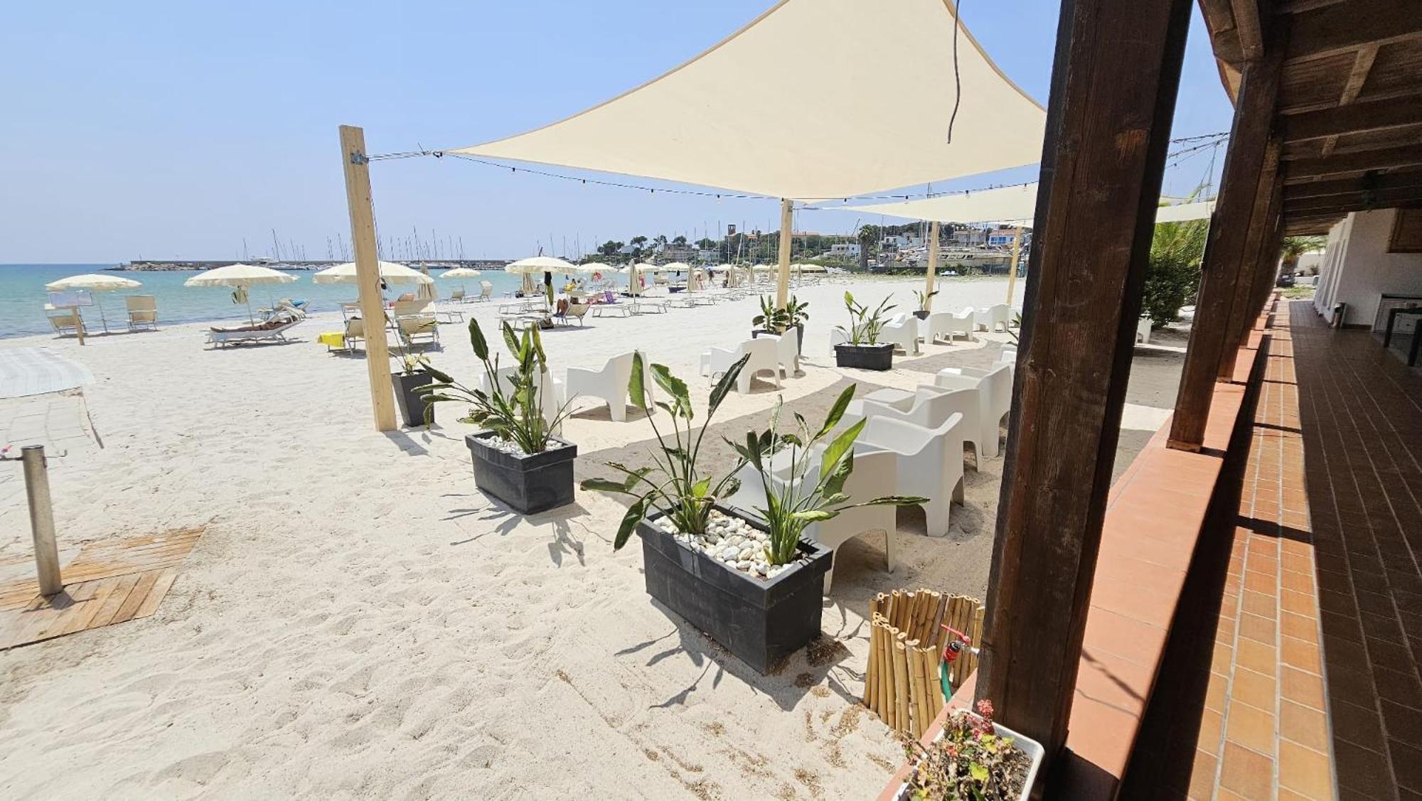 Hotel Vel Mari - On The *