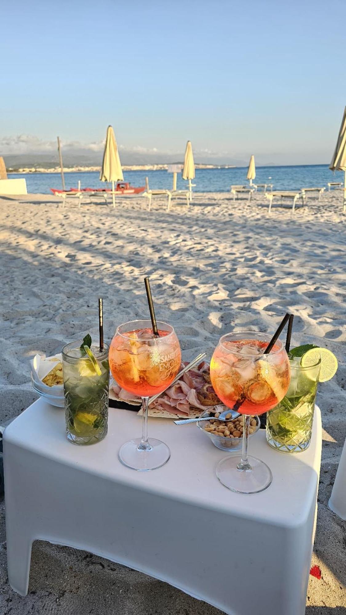 Hotel Vel Mari - On The